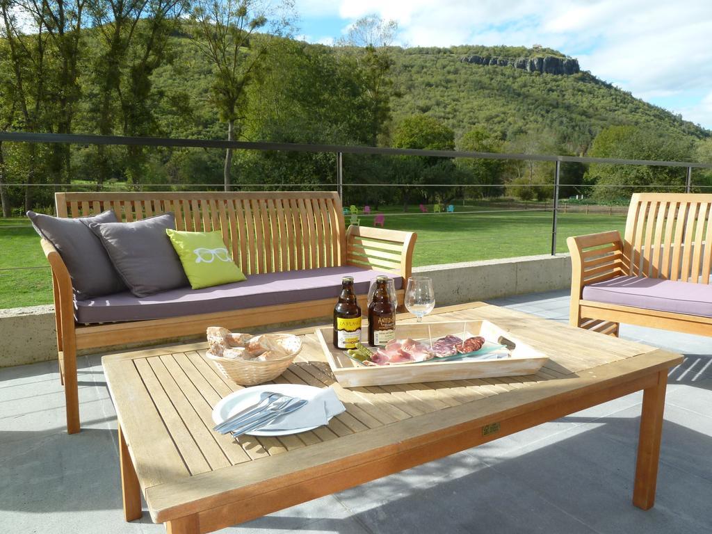 Hotel La Colombiere Cantal มัสซิแยค ภายนอก รูปภาพ